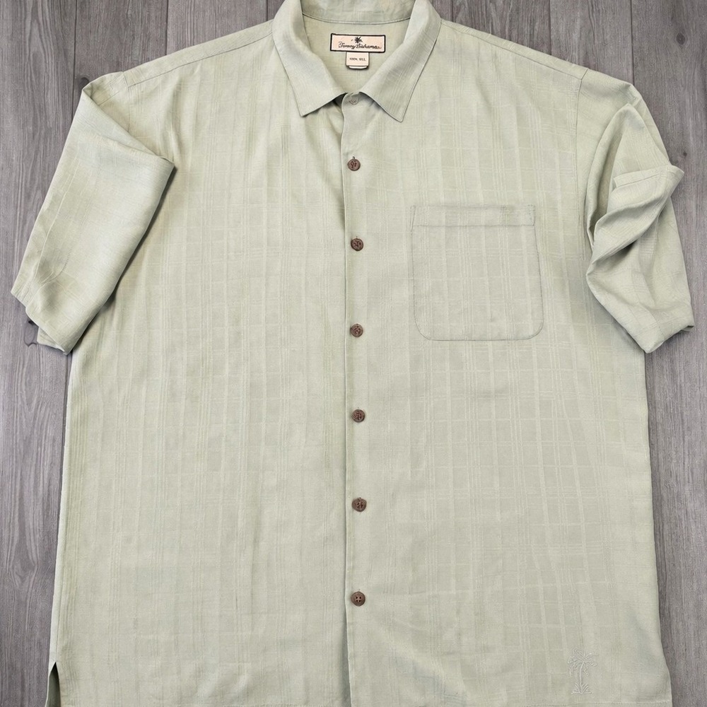 Tommy Bahama 100% Silk Button Up Shirt Mens XL Green Short Sleeve Camp Casual